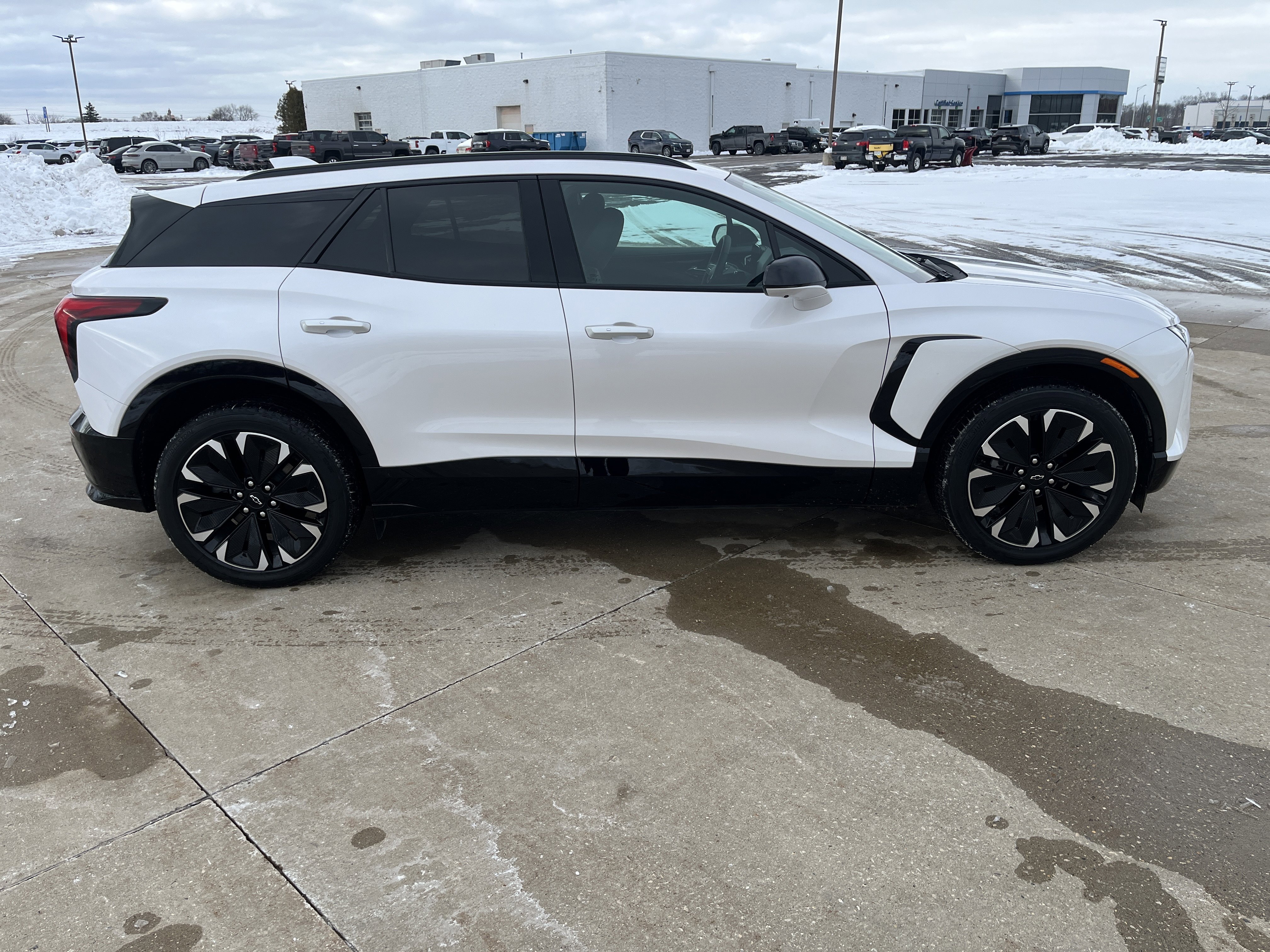 Used 2025 Chevrolet Blazer EV RS image 7