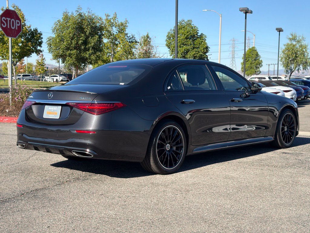 Certified 2024 Mercedes-Benz S 580e 4MATIC Sedan w/ AMG Line image 7
