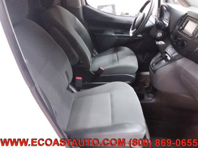 Used 2015 Nissan NV200 SV w/ Technology Package FWD image 13