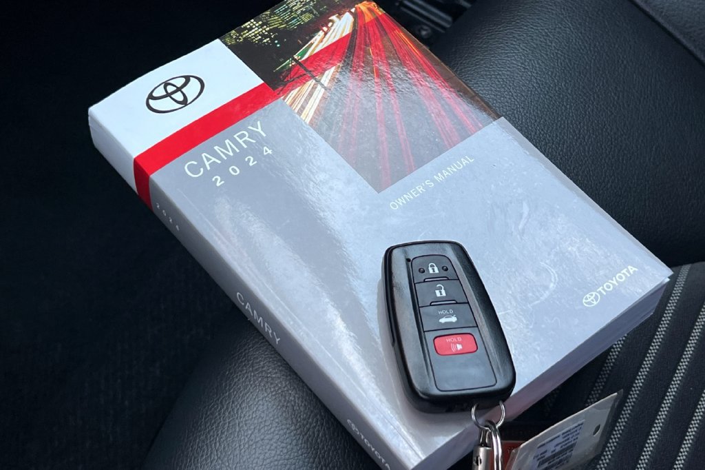 Certified 2024 Toyota Camry SE w/ Convenience Package FWD image 12