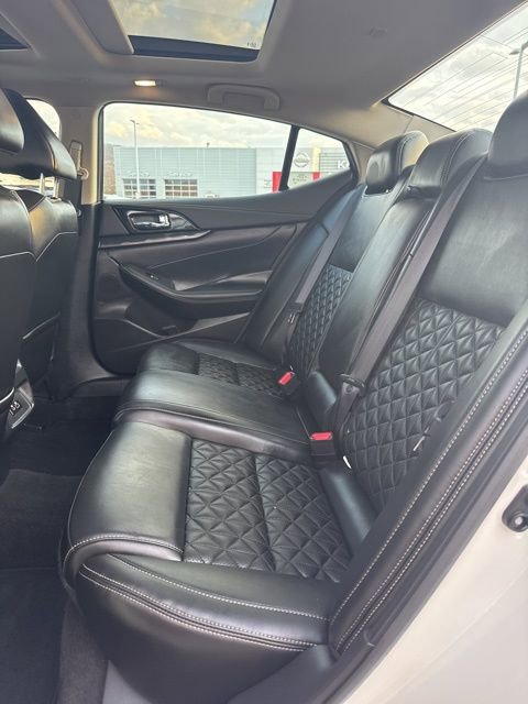 Certified 2021 Nissan Maxima Platinum w/ Sport Mat Group image 11