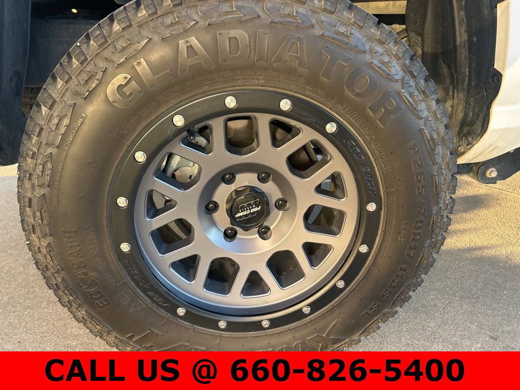 Certified 2024 Toyota Tacoma SR5 image 5