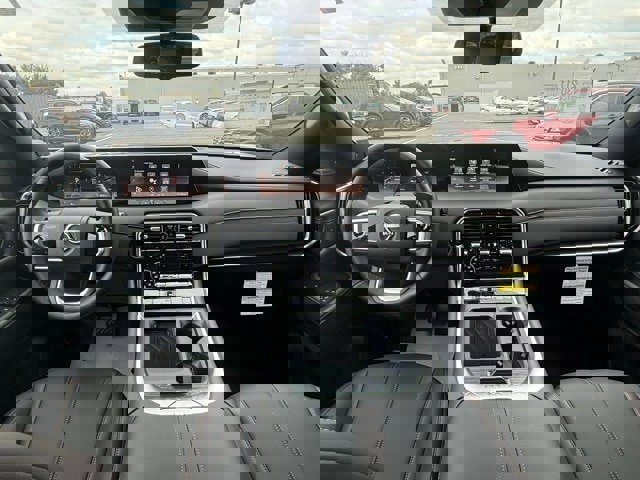 New 2026 Nissan Armada SL w/ Convenience Package image 21