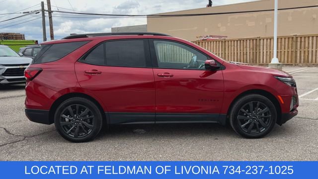 Certified 2023 Chevrolet Equinox RS w/ LPO, Floor Liner Package AWD/4WD image 9