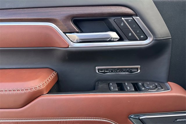 New 2026 GMC Sierra 1500 Denali Ultimate w/ LPO, Black Badging Package image 11