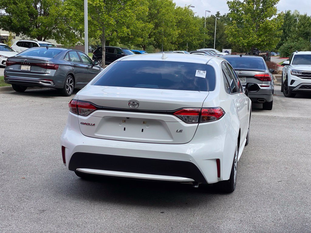 Used 2022 Toyota Corolla LE FWD image 7