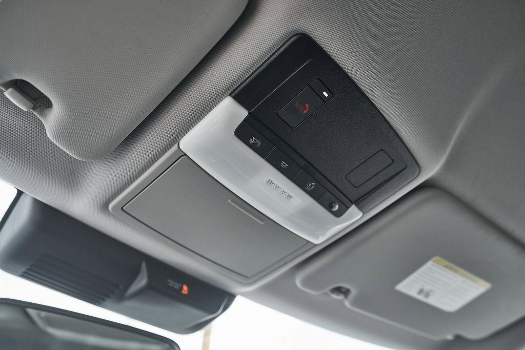 Used 2023 Mitsubishi Outlander SE image 48