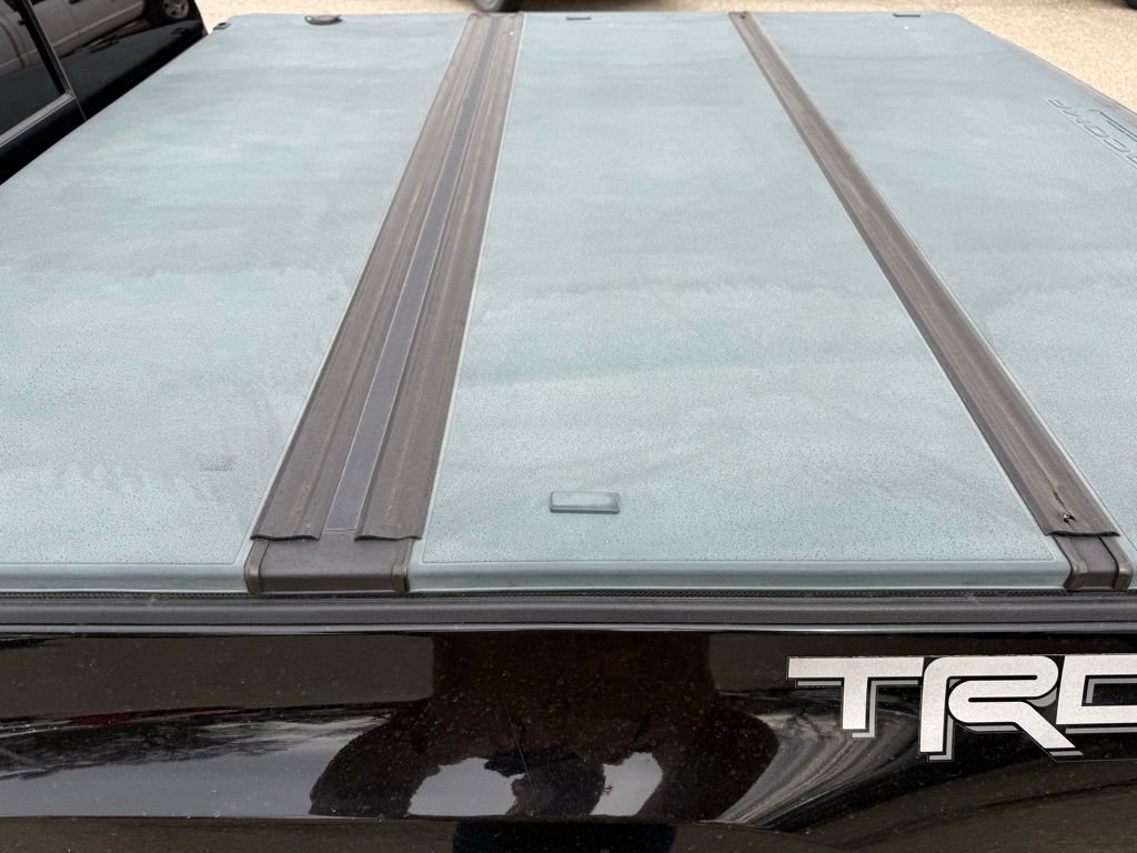 Used 2019 Toyota Tacoma TRD Sport image 10