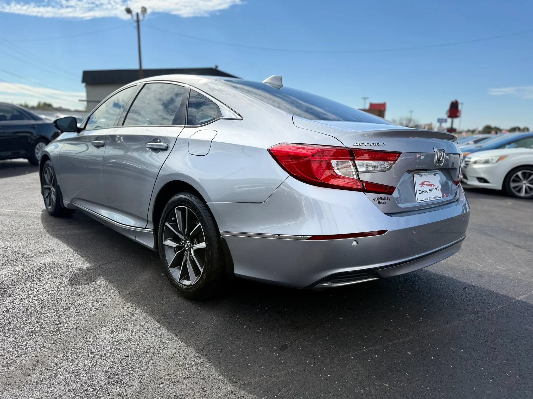 Used 2021 Honda Accord EX-L image 5