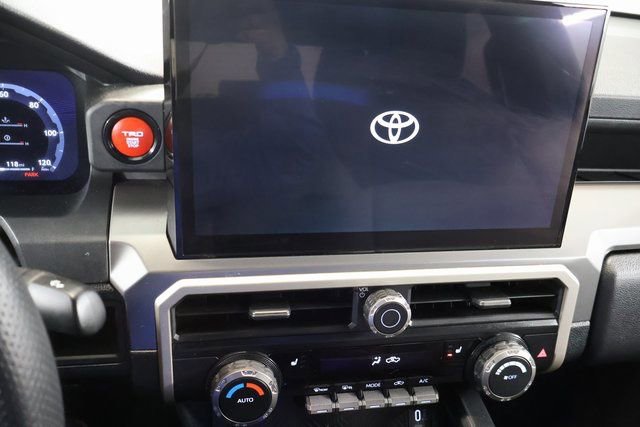 Used 2024 Toyota Tacoma TRD Off-Road image 19