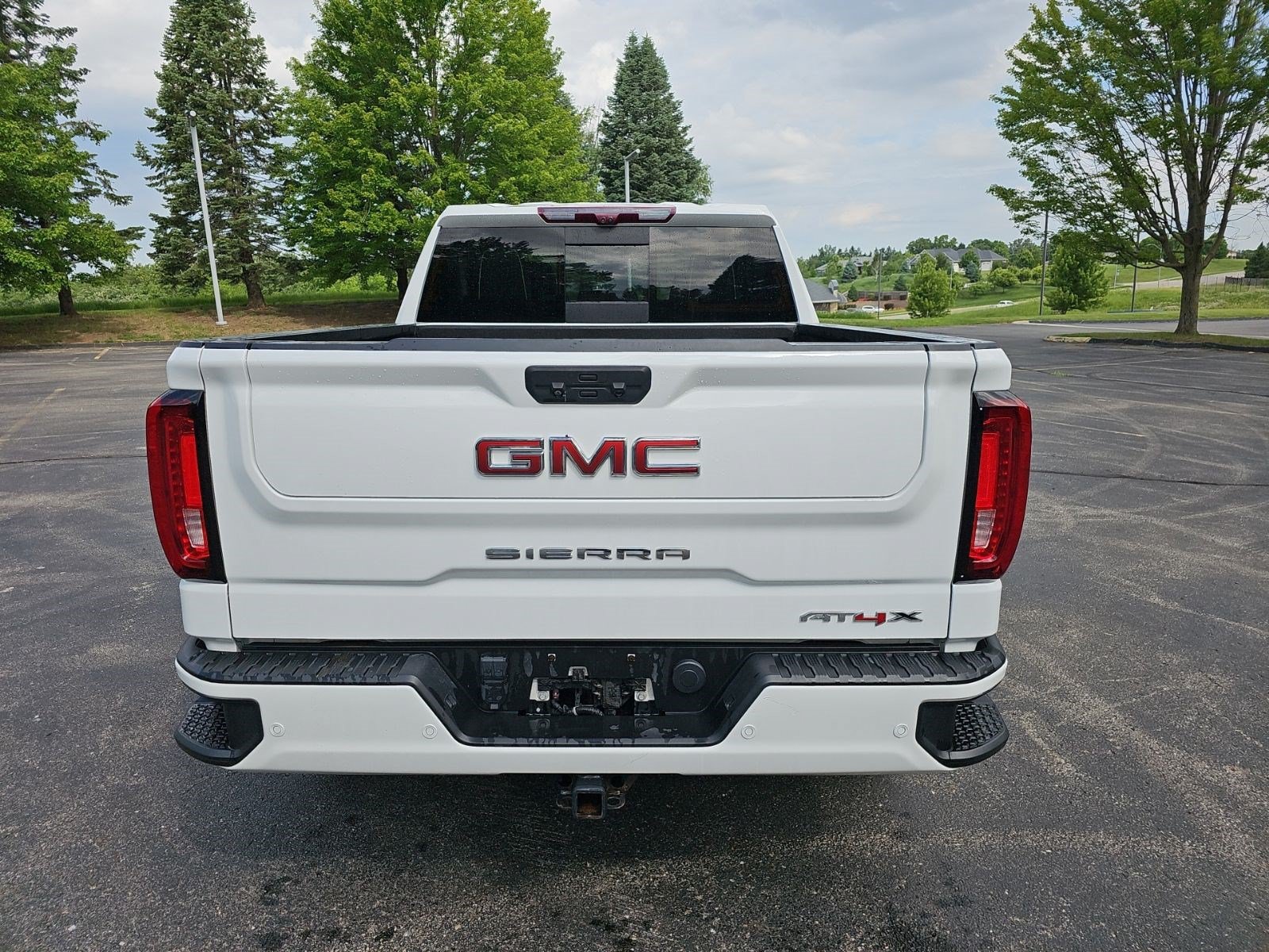 Used 2022 GMC Sierra 1500 AT4X AWD/4WD image 5