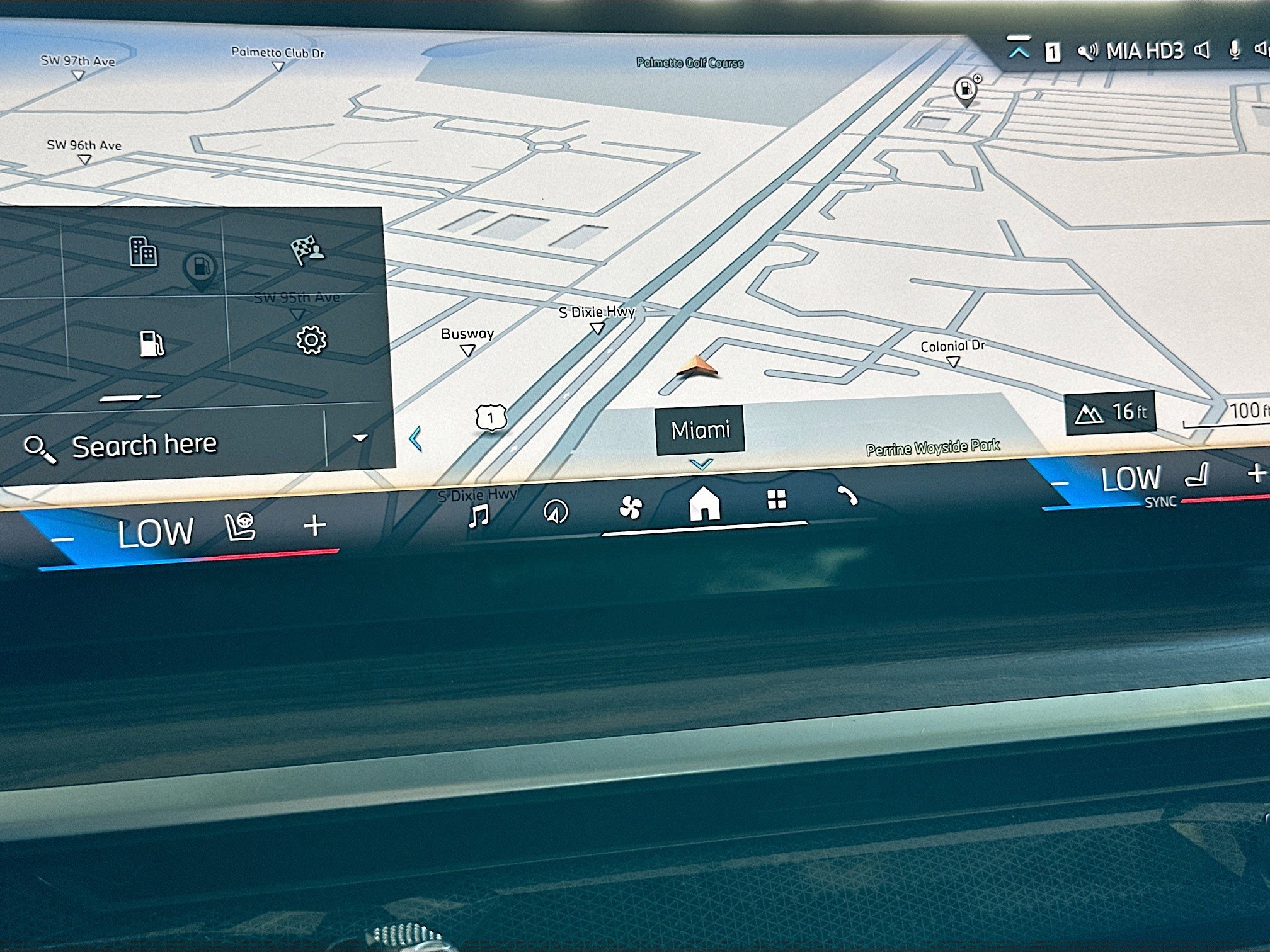 Certified 2024 BMW X7 xDrive40i w/ Parking Assistance Package image 13