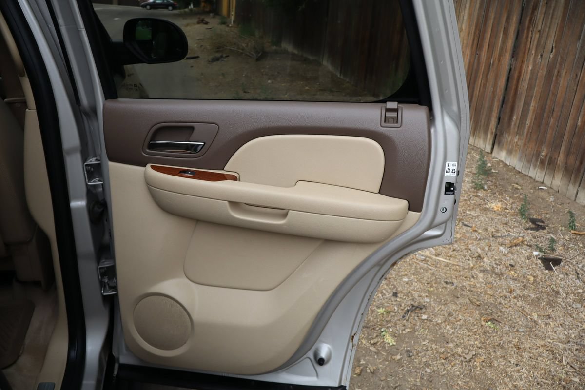 Used 2008 GMC Yukon SLT AWD/4WD image 26