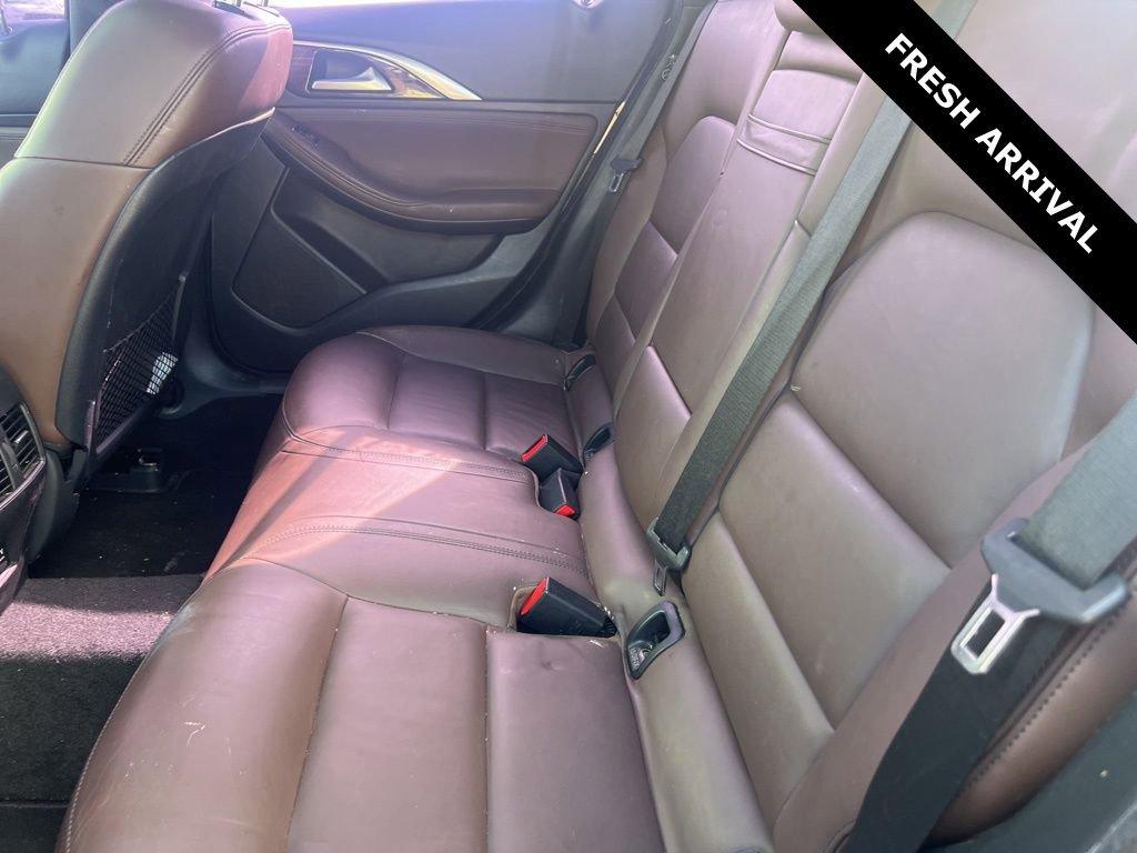 Used 2017 INFINITI QX30 Premium w/ Navigation Package image 11