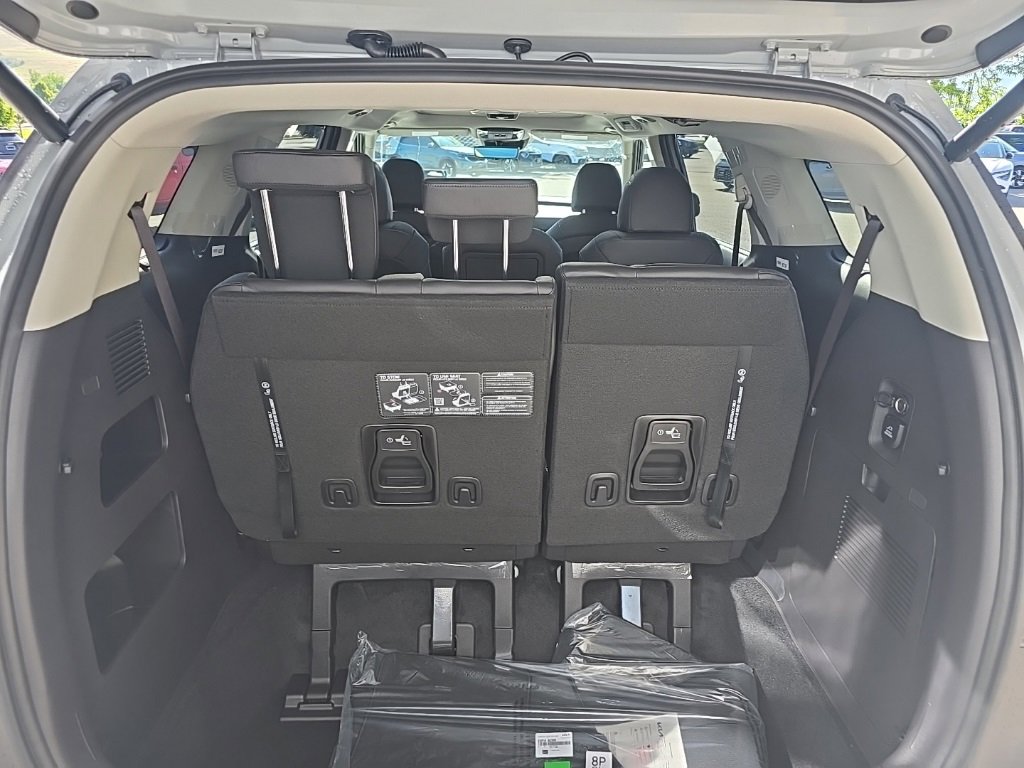 New 2026 Kia Carnival SX Prestige image 13