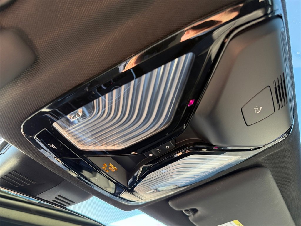 Certified 2023 BMW 330i xDrive 330i xDrive w/ Premium Package image 32