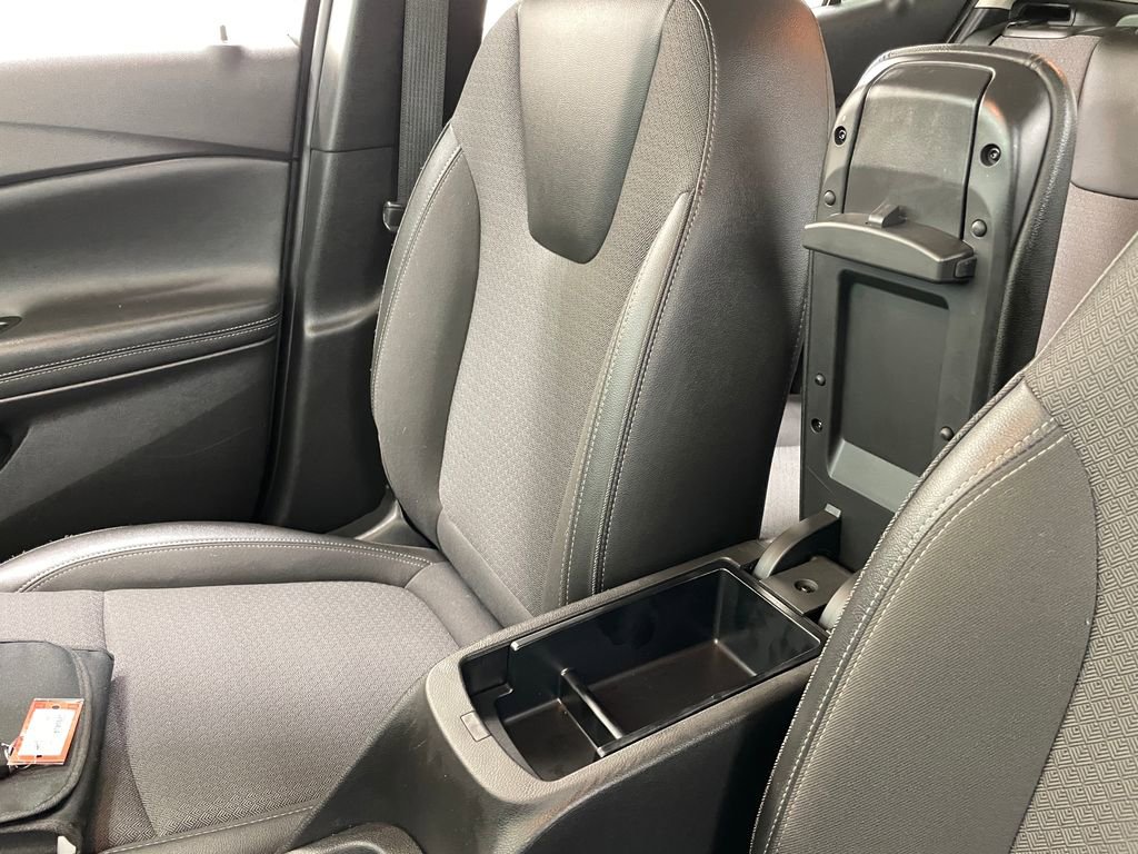 Certified 2023 Buick Encore GX Preferred w/ Cold Weather Comfort Package FWD image 30