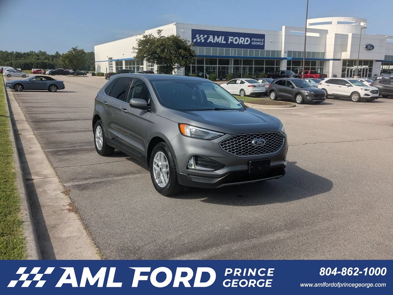 Used 2024 Ford Edge SEL w/ Convenience Package