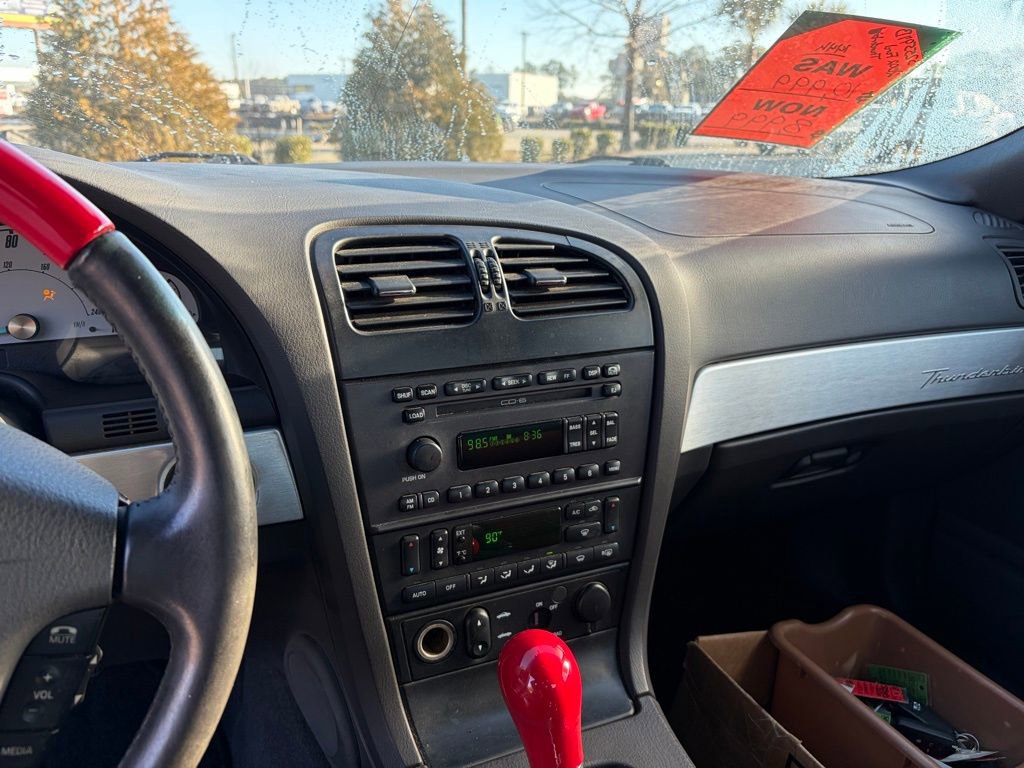 Used 2002 Ford Thunderbird image 20