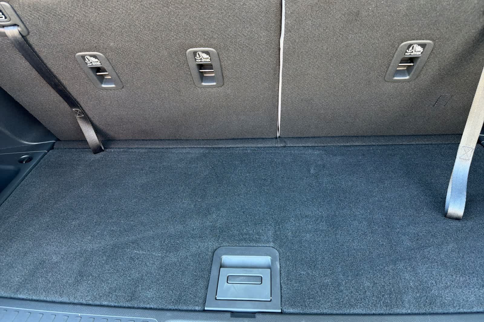 Used 2025 Honda Pilot EX-L image 18