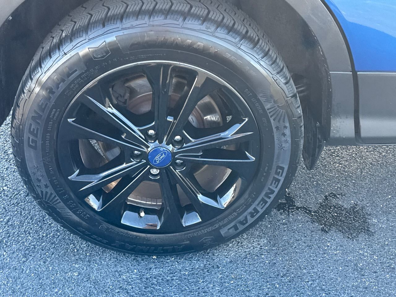 Used 2017 Ford Escape SE image 10