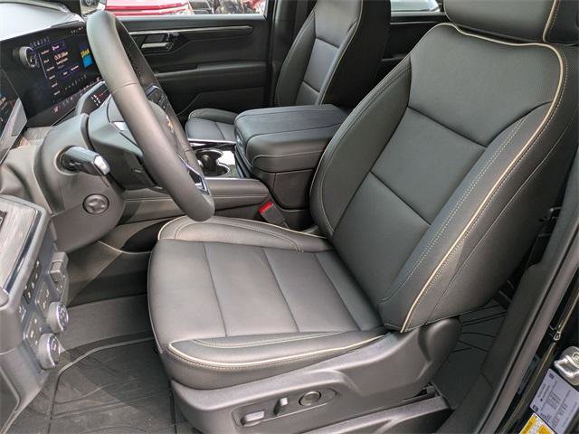 New 2026 Chevrolet Suburban Premier image 11