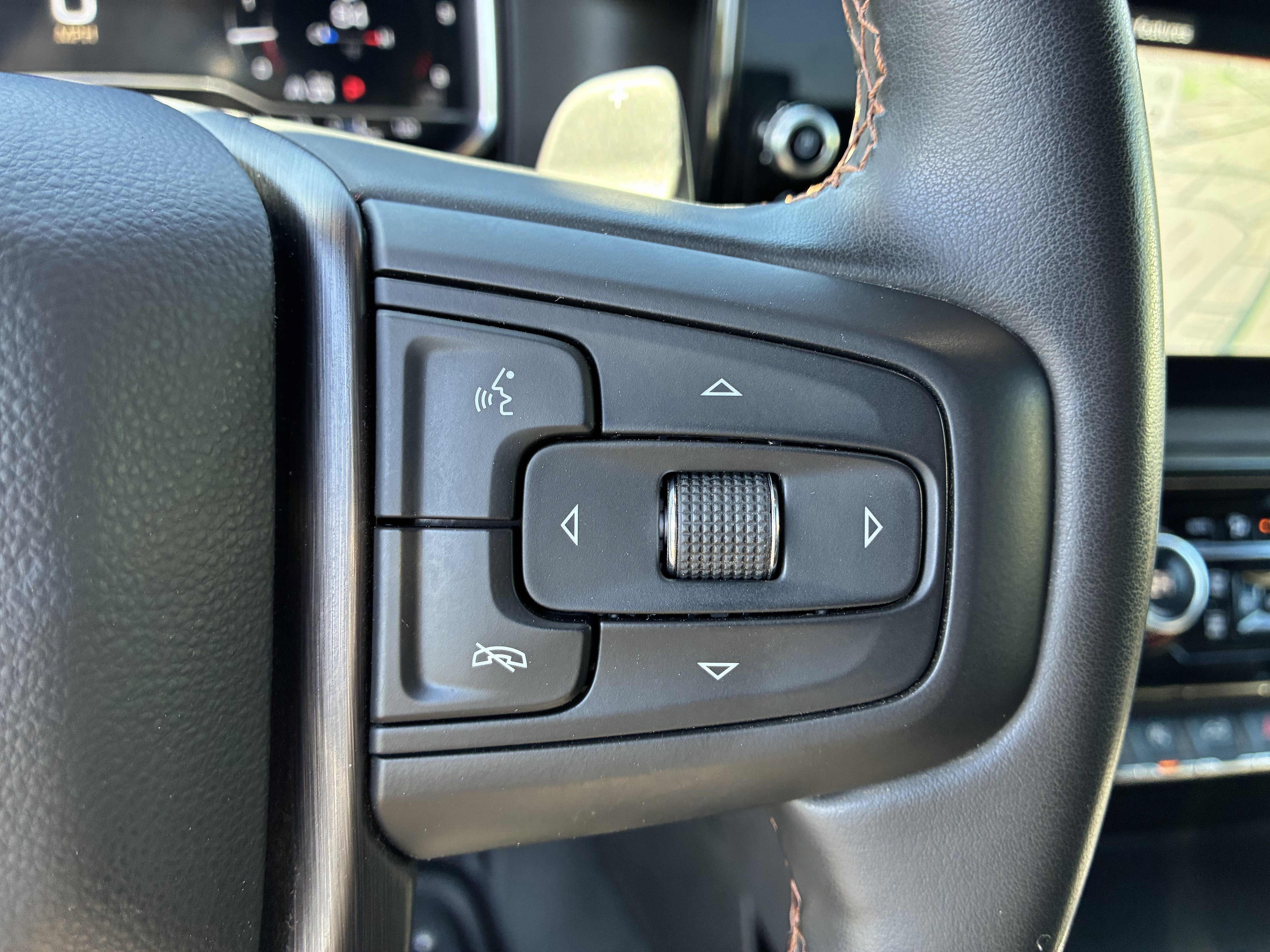 Used 2025 GMC Sierra 1500 AT4 AWD/4WD image 29