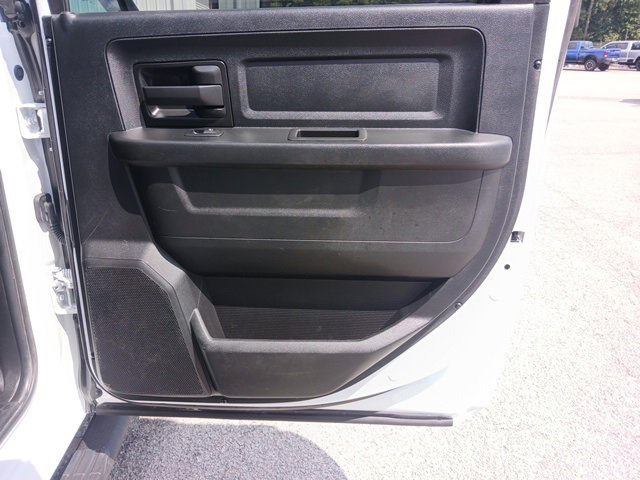 Used 2021 RAM 5500 Tradesman w/ Chrome Appearance Group image 35