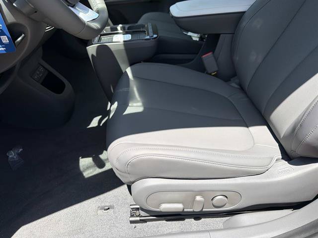 New 2026 Hyundai Ioniq 5 SEL RWD image 16