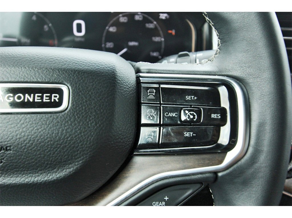 Used 2024 Jeep Grand Wagoneer Series I image 12