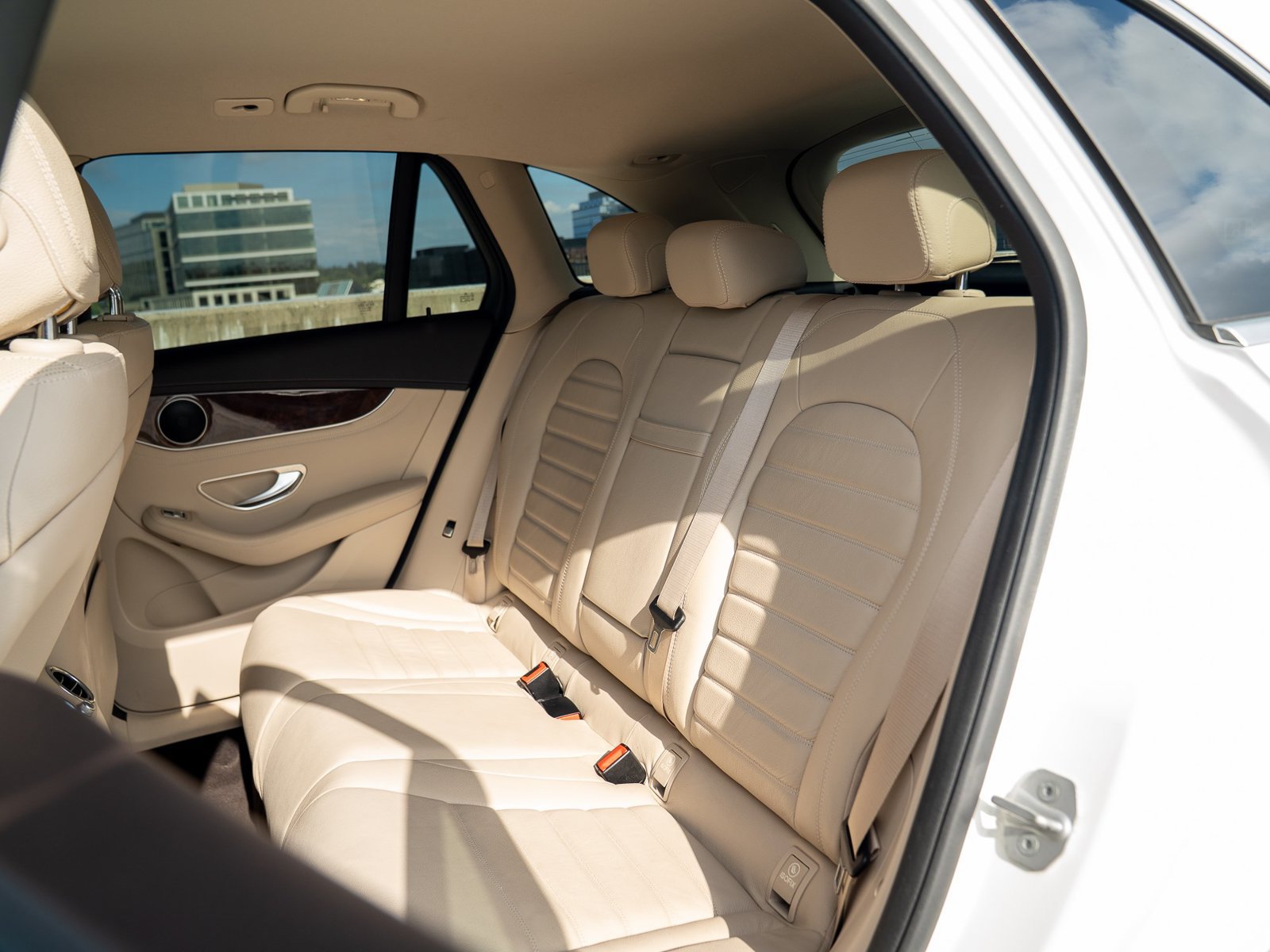 Used 2016 Mercedes-Benz GLC 300 image 26