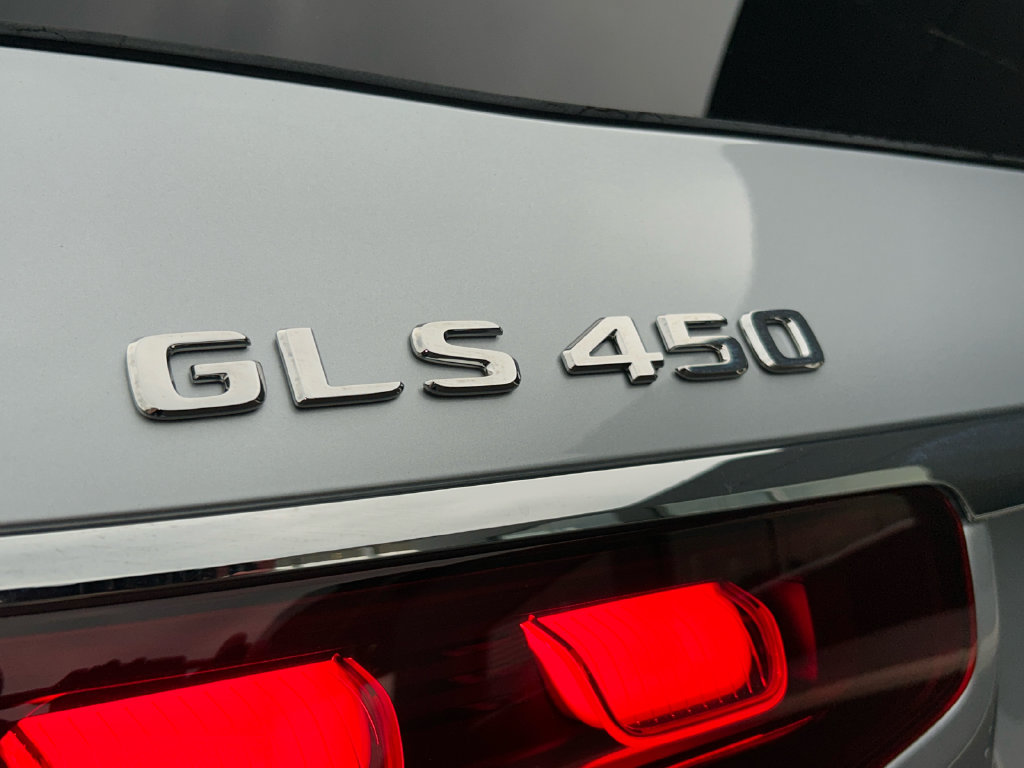 New 2026 Mercedes-Benz GLS 450 4MATIC image 32