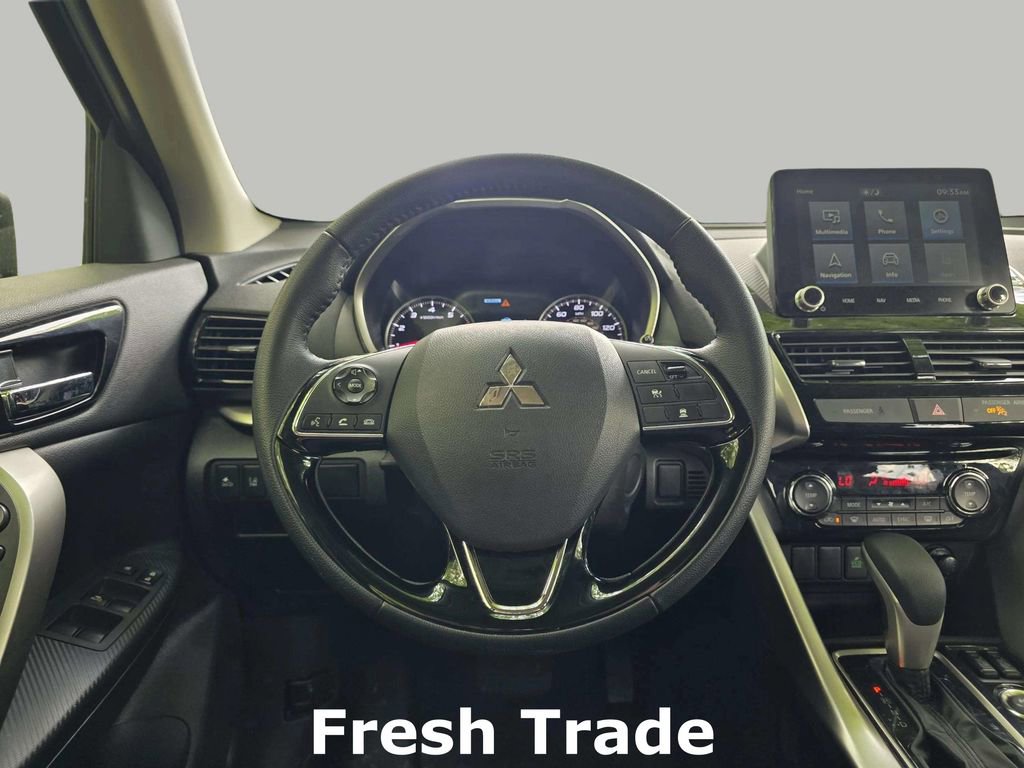 Used 2025 Mitsubishi Eclipse Cross Black Edition image 12