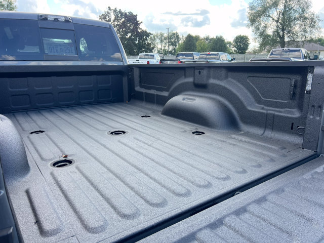New 2027 RAM 3500 Big Horn AWD/4WD image 7