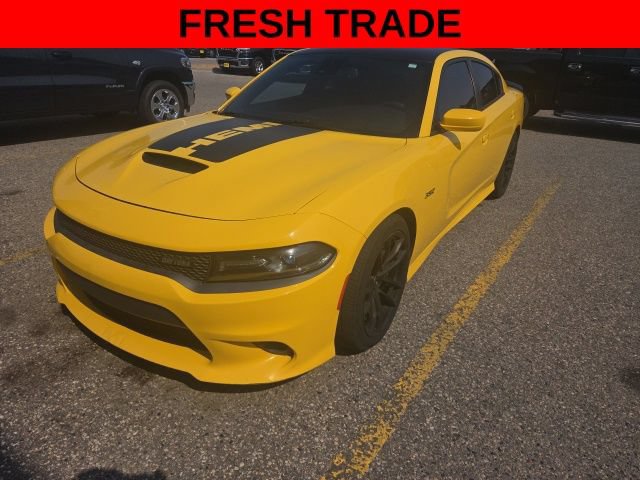 Used 2018 Dodge Charger R/T RWD image 2