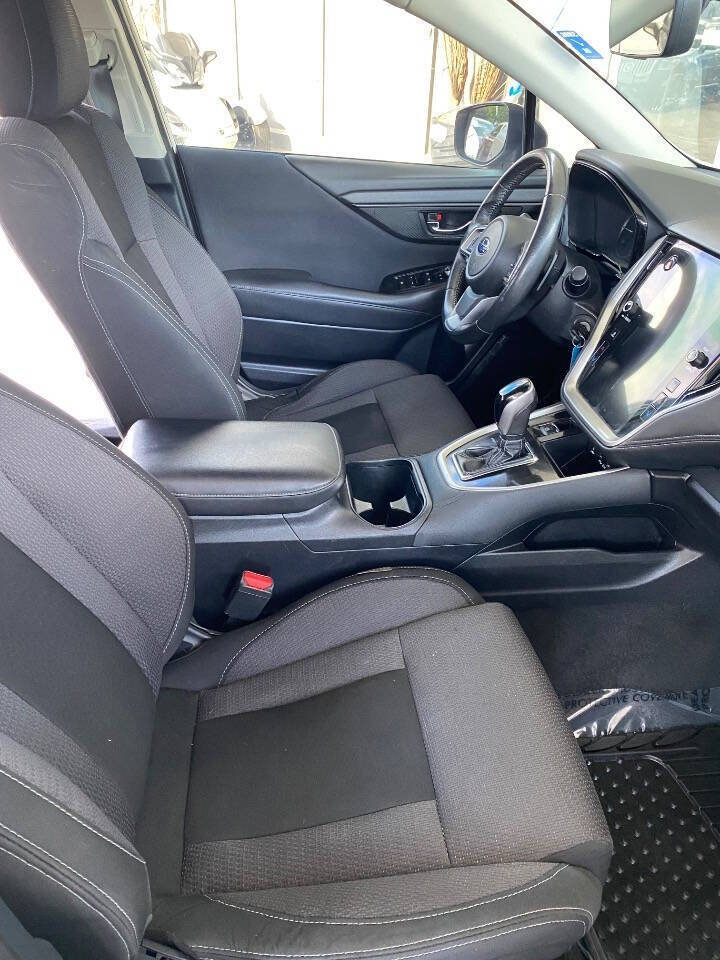 Used 2020 Subaru Outback Premium AWD/4WD image 22