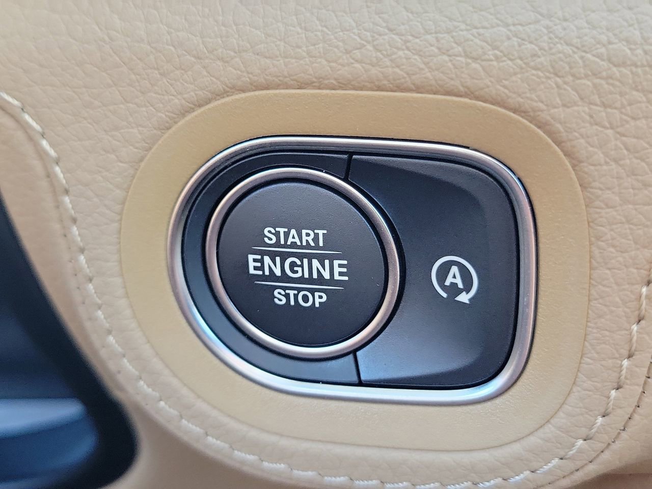 New 2026 Mercedes-Benz GLS 580 4MATIC image 33