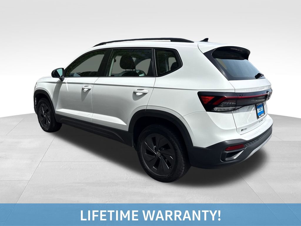 Used 2025 Volkswagen Taos S image 4