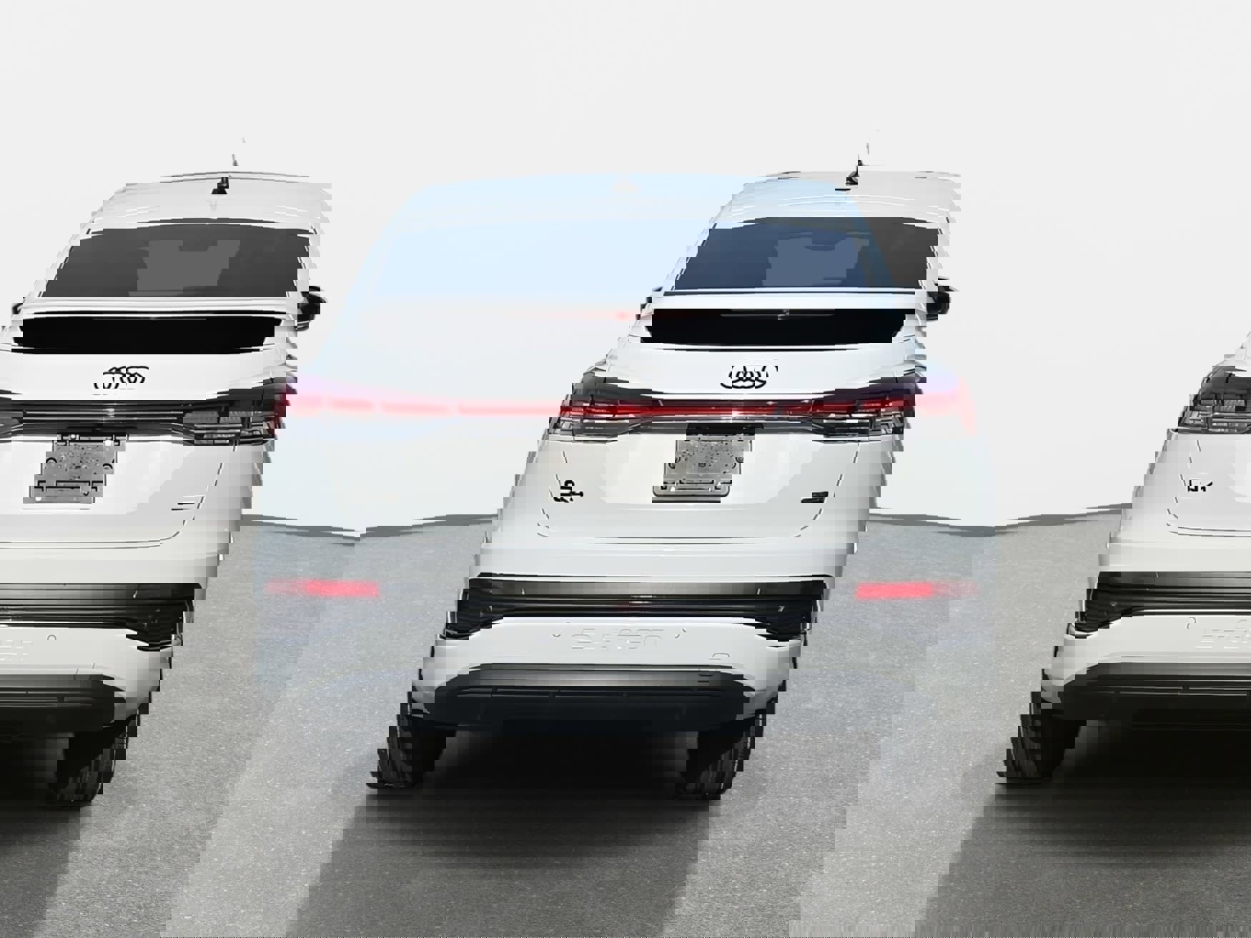 Used 2023 Audi Q4 e-tron Prestige w/ Black Optic Package image 6