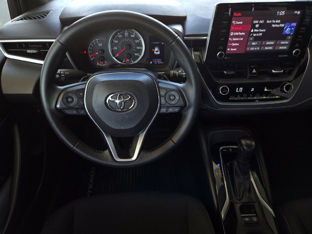 Used 2022 Toyota Corolla SE FWD image 14