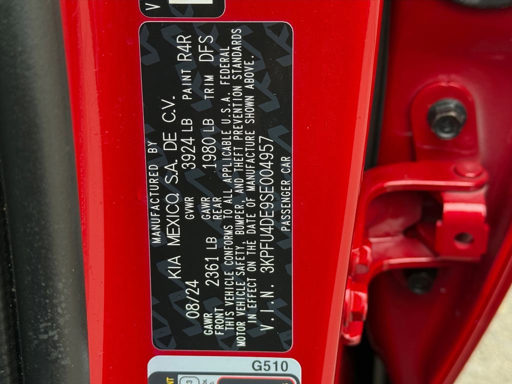 Certified 2025 Kia K4 EX image 27