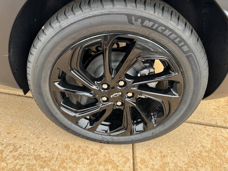 New 2027 Chevrolet Bolt RS FWD image 6