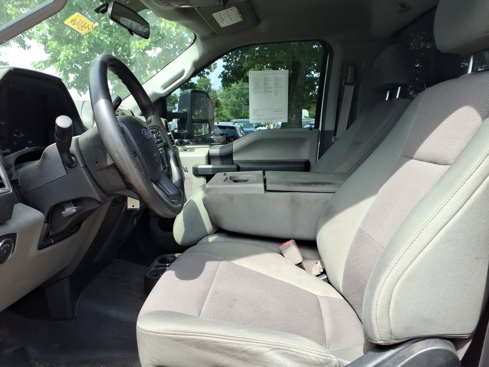 Used 2019 Ford F550 2WD Regular Cab Super Duty image 23