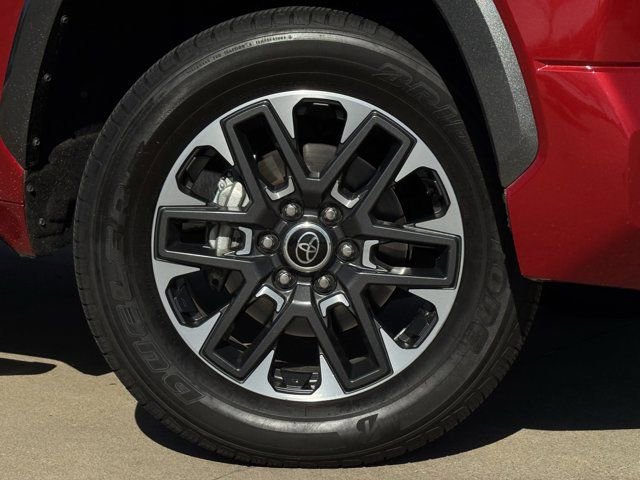 Used 2022 Toyota Tundra Limited image 37