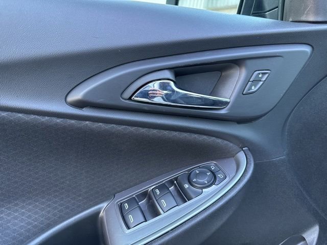 Used 2023 Chevrolet Malibu LT FWD image 24