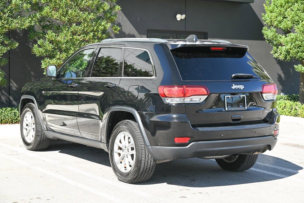 Used 2021 Jeep Grand Cherokee Laredo X RWD image 6