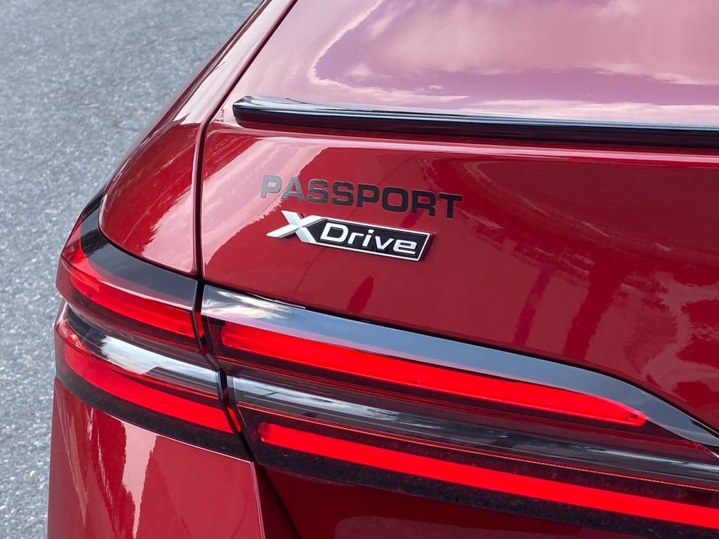 New 2027 BMW 530i xDrive w/ M Sport Package AWD/4WD image 7
