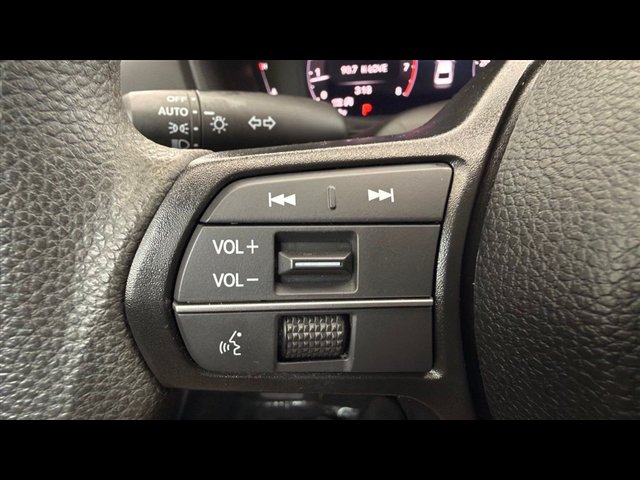 Certified 2025 Honda Accord LX image 29