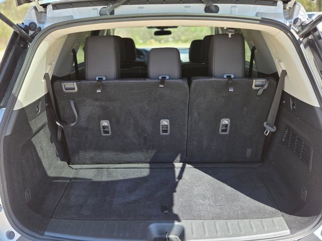 Used 2024 Nissan Pathfinder S image 5