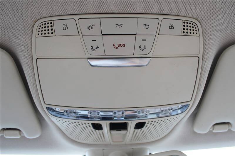Used 2015 Mercedes-Benz C 300 4MATIC Sedan image 21